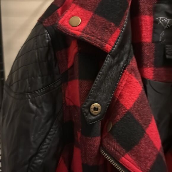 RD style buffalo plaid, biker jacket, size medium - Picture 6 of 10
